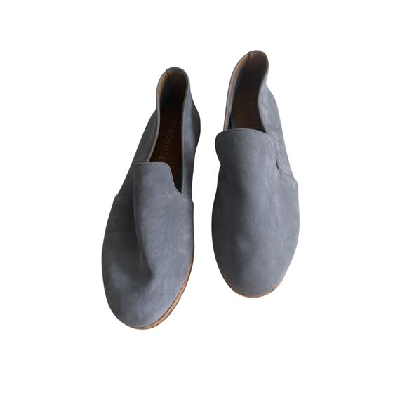 AEROSOLES Slate Blue Gray Leather Comfort Flats Size 6.5 - Picture 2 of 8